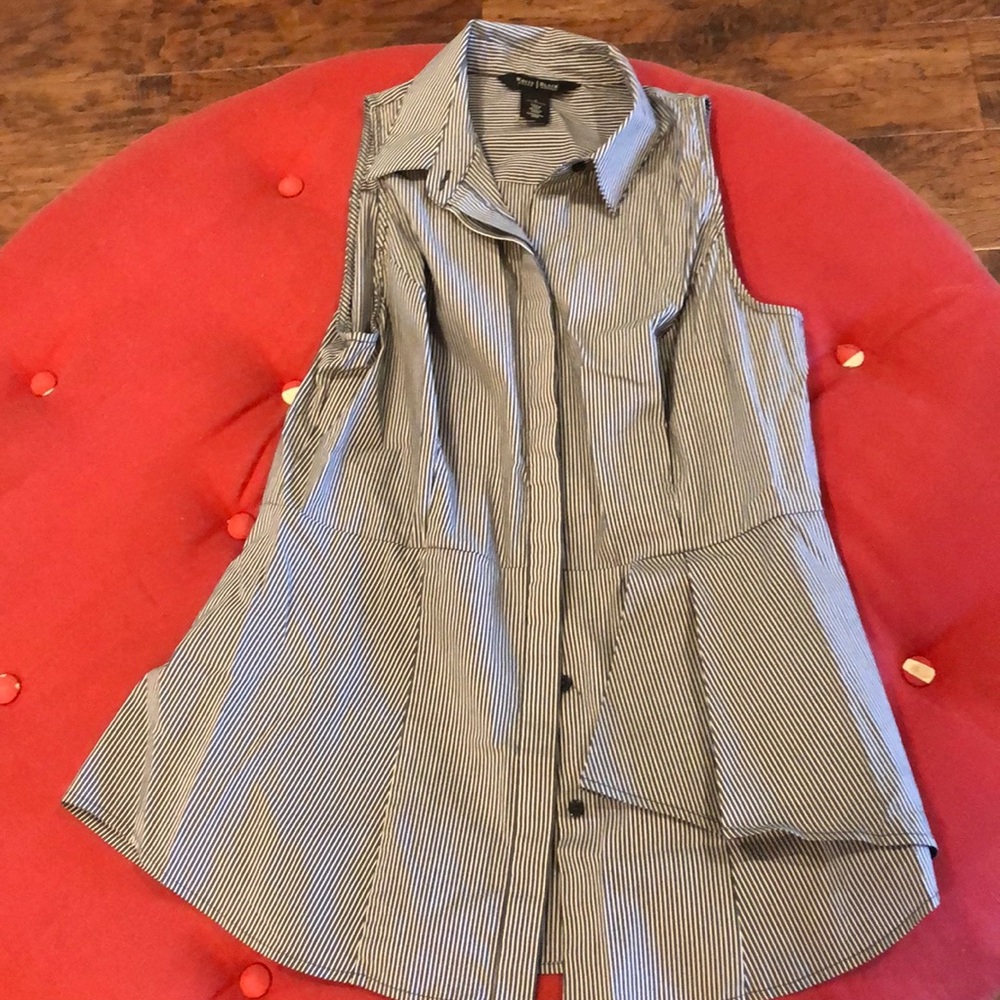White House Black Market gray and white blouse